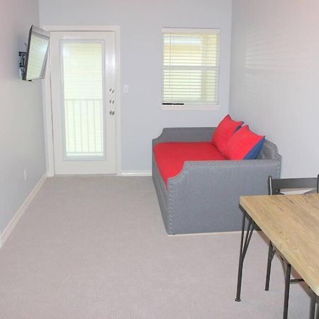 Spacious Home, Short Walk To Beach, Heated Pool! Corpus Christi Exterior photo