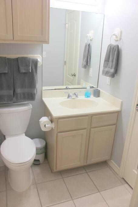 Spacious Home, Short Walk To Beach, Heated Pool! Corpus Christi Exterior photo